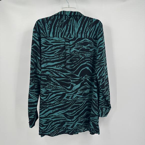 Maggie Barnes Womens Size 2X Button Up Top Zebra Animal Print Blouse Teal - Picture 2 of 8